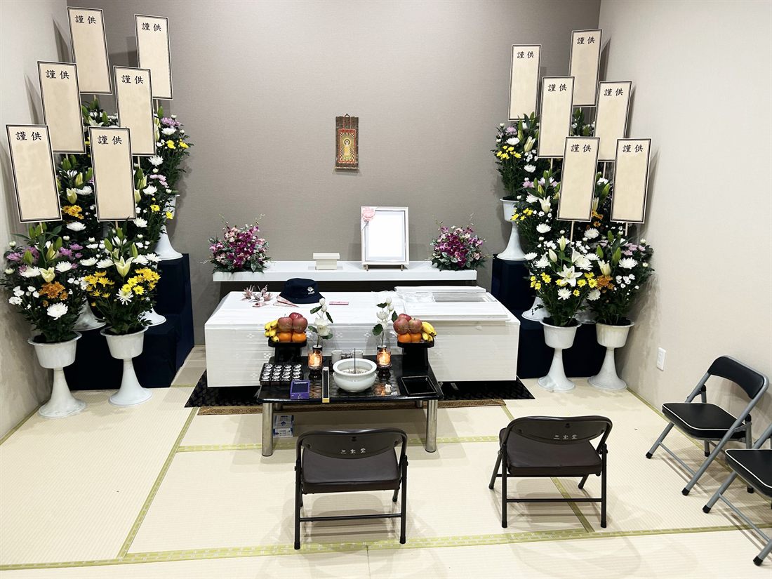 お部屋の祭壇
